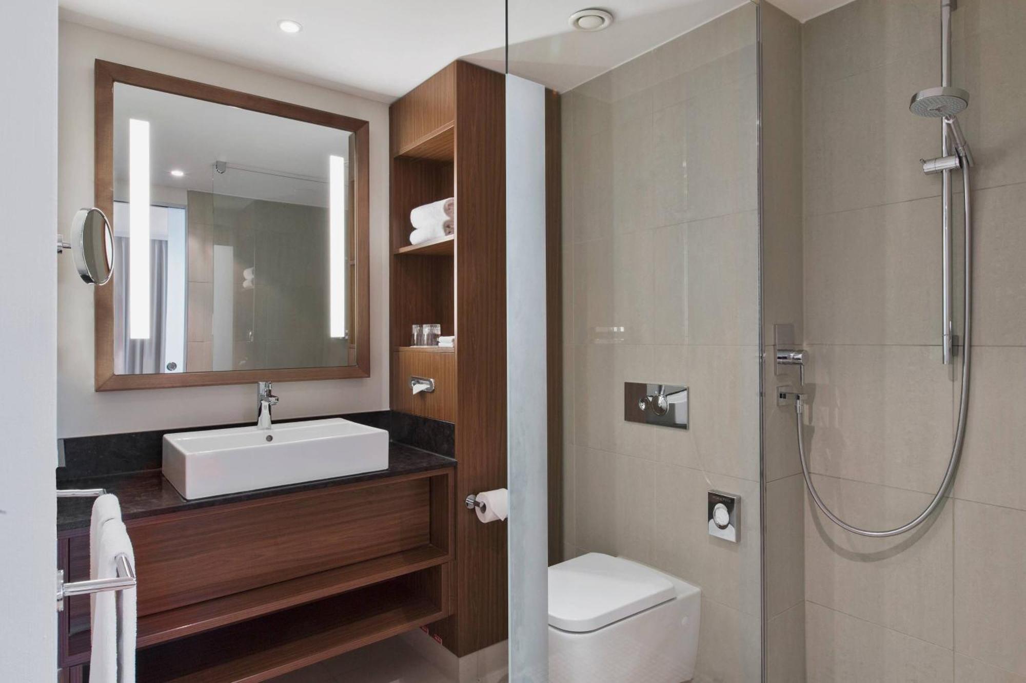 Courtyard By Marriott Wiesbaden-Nordenstadt Kültér fotó