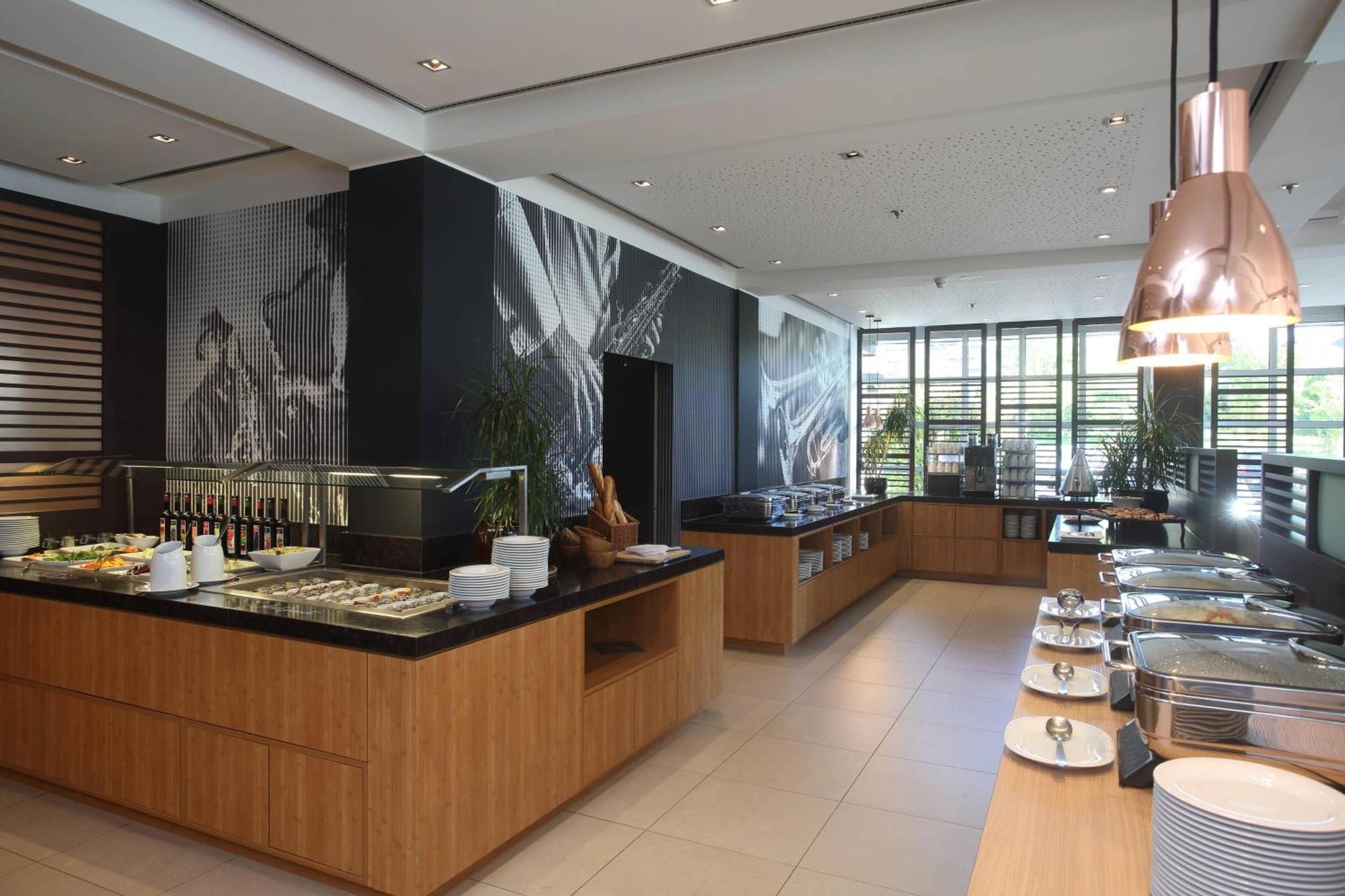 Courtyard By Marriott Wiesbaden-Nordenstadt Kültér fotó